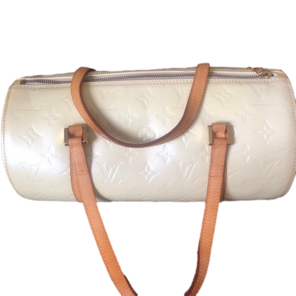 Louis Vuitton Cream Patent Monogram Barrel Bag with Tan Handles - Picture 2 of 10